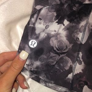 NWOT LULULEMON speed up shorts!!!